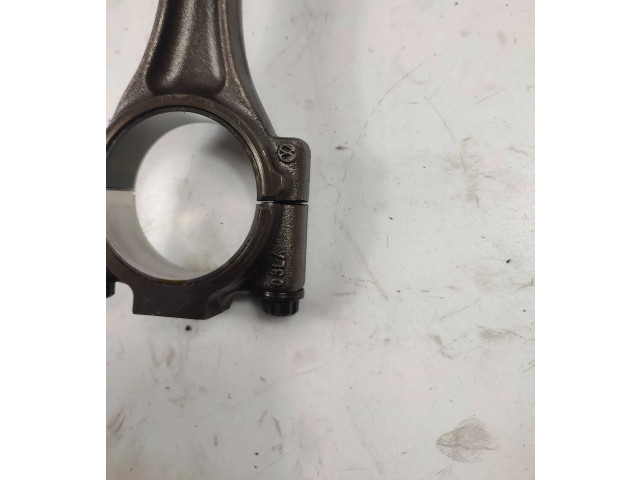 Поршень с шатуном DDY Skoda Octavia Mk3 (5E)