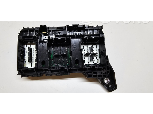 Блок предохранителей 68347016AD Jeep Grand Cherokee WL