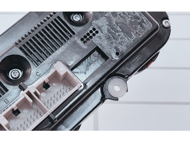 Блок управления климат-контролем TC2LL9505014, 74677581   Volkswagen PASSAT B6