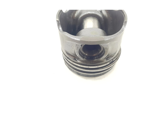 Поршень с шатуном 120A17296R, 120A17296R Dacia Logan II