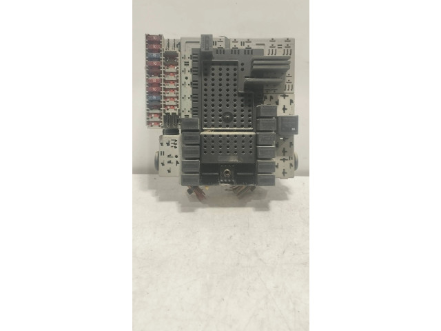 Блок предохранителей  9401802, 9131115   Volvo V70    
