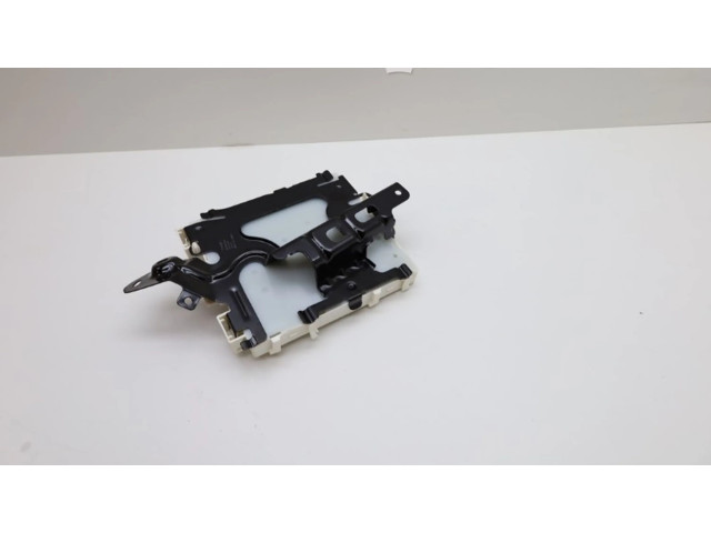 Блок управления 8892303314, 8892303314 Lynk & co 01