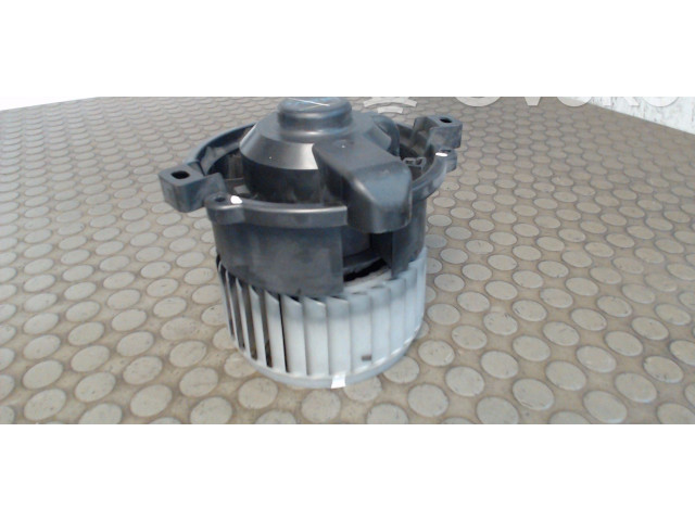 Вентилятор радиатора Mitsubishi Colt