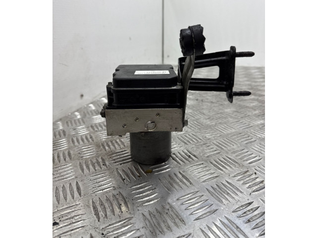 Блок АБС 3419296, 3419297   BMW  X3 E83  2003 - 2010 года