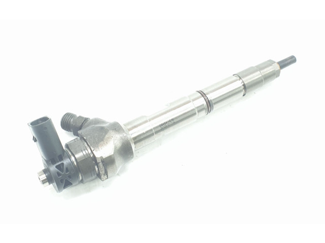 Форсунка 04L130277AD, 04L130277AC Audi Q3 8U