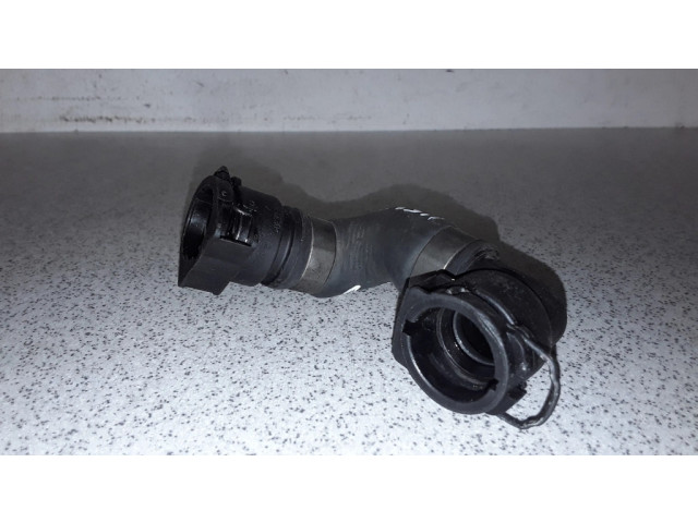 Трубка (трубки)/ шланг (шланги) радиатора печки