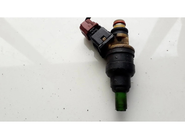 Форсунка INP063, HDH210 Mitsubishi Space Runner для бензинового двигателя 1.8