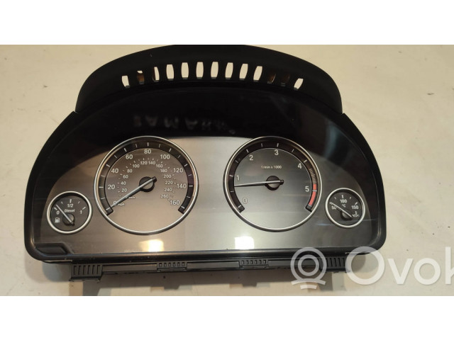 Přístrojová deska BMW 5 F10 F11 2011 25811511, 9227616