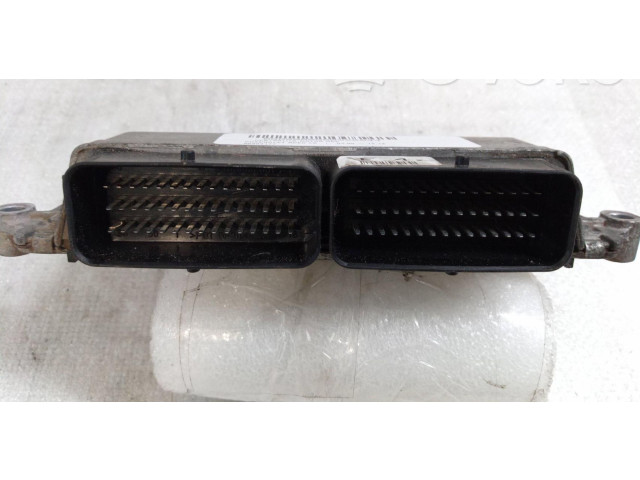 Блок управления двигателем Блок управления 96983177   Chevrolet Astra