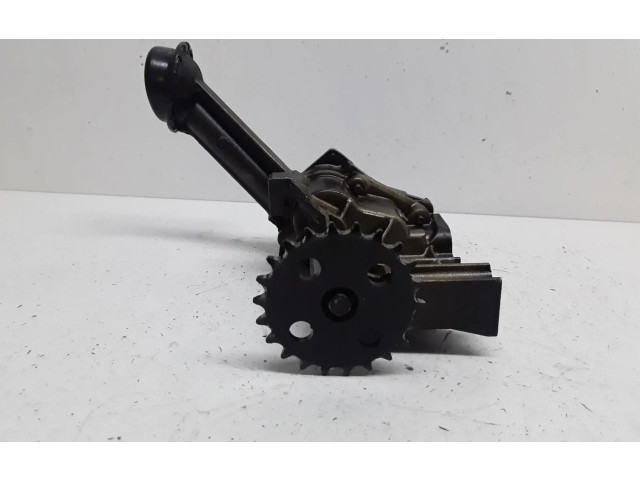 Масляный насос 8200307174 Renault Clio III