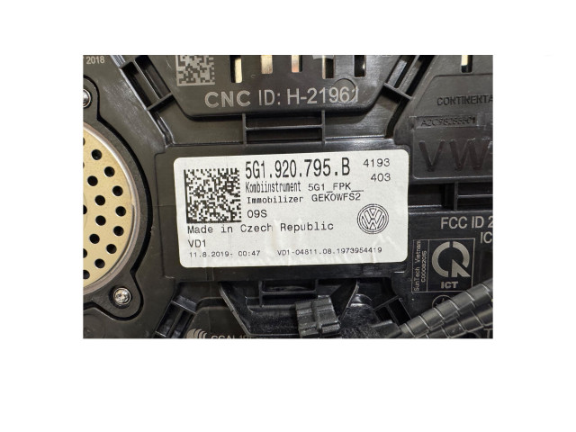Панель приборов 5G1920795B   Volkswagen e-Golf       
