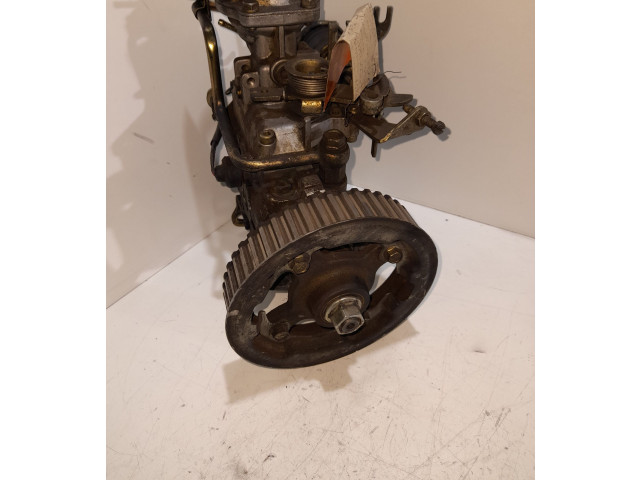 Топливный насос MD167348, 1047408181 Mitsubishi L200