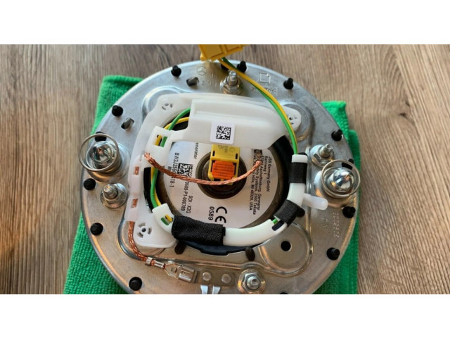 Volant Mercedes-Benz A W177 2018 A0004608402, A0008608300