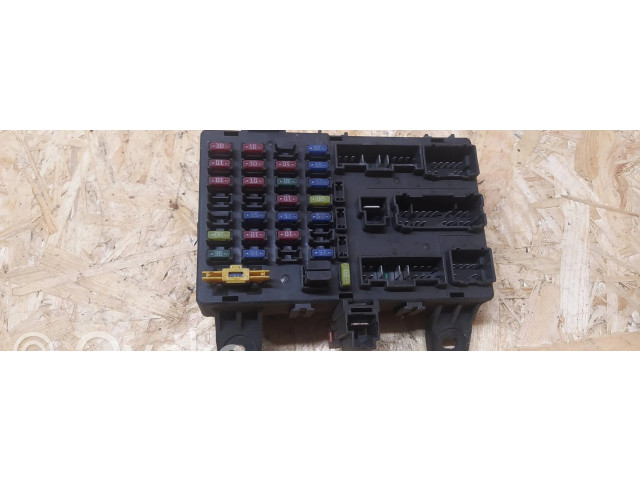 Pojistková skříňka 911981c220 Hyundai Getz 2005