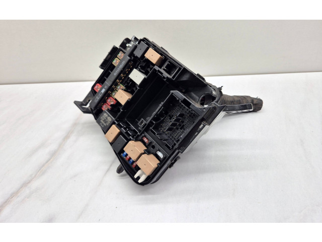 Блок предохранителей 91215A2653, 1311220006   KIA Ceed    