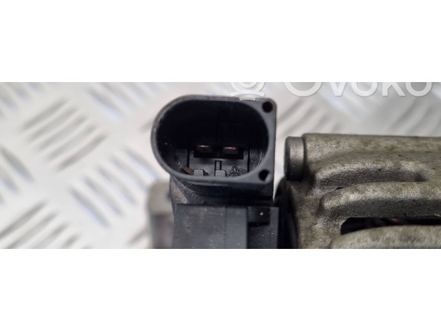 Генератор 6G9N10300HD, 0121615005   Volvo V70      