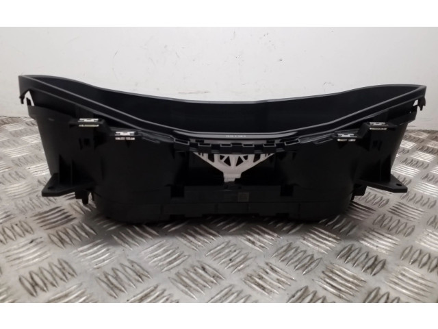 Панель приборов 3V0920941A   Skoda Superb B8 (3V)       