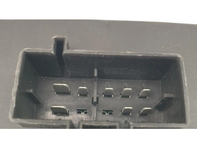 Блок управления крышки багажника