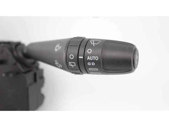 Ручка стеклоочистителей 1561013040 Alfa Romeo Giulietta