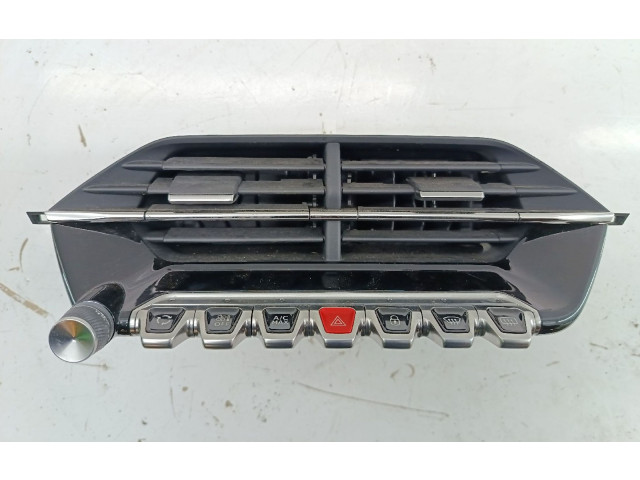 Блок управления климат-контролем 9823457080, 9823457180   Peugeot 2008 II