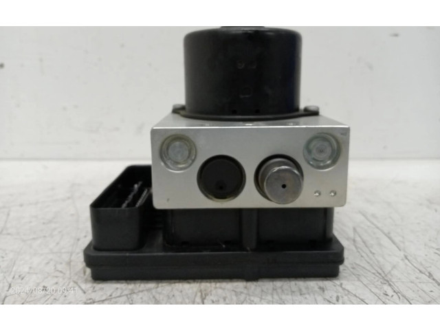 Блок АБС 47660EB33A Nissan Navara 2005 - 2016 года