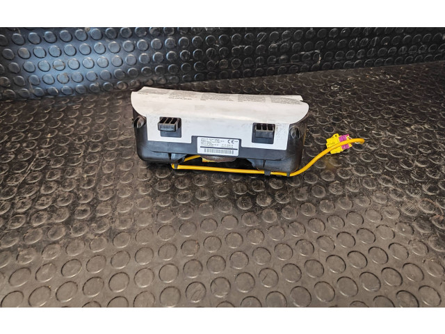 Подушка безопасности пассажира 13400148 Opel Meriva B