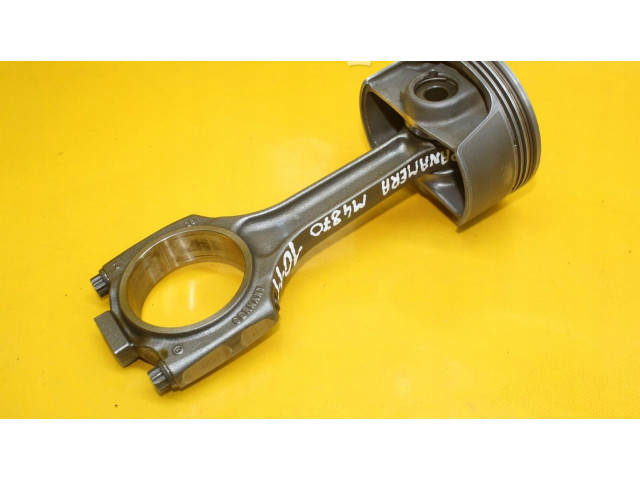 Píst 9481031105R Porsche Panamera (970)