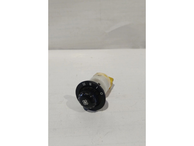 Блок управления климат-контролем SEM, REFENCIA   Citroen Saxo