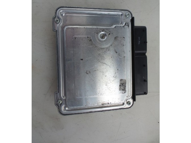 Блок управления впрыском Audi RS3 8PA