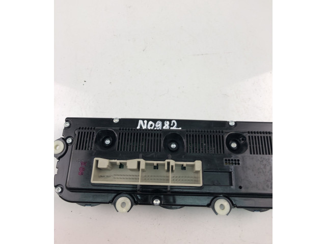 Блок управления климат-контролем    Volkswagen PASSAT B6