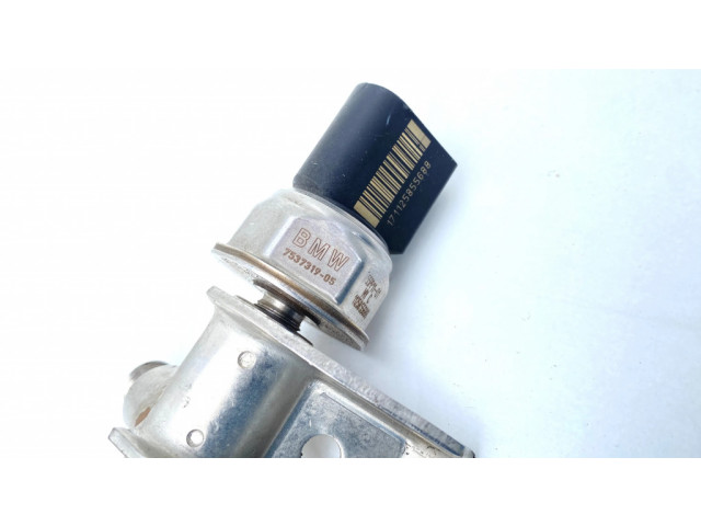 Топливная рампа 7535897, 7537319 BMW 3 E92 E93 2.5