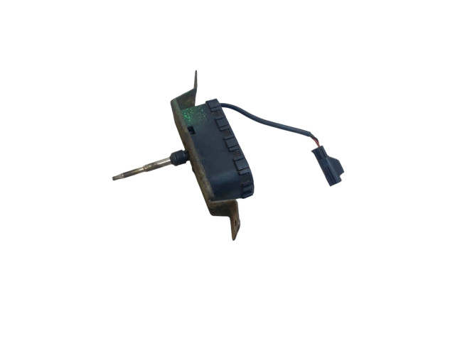 Моторчик стеклоочистителя     Volvo V70