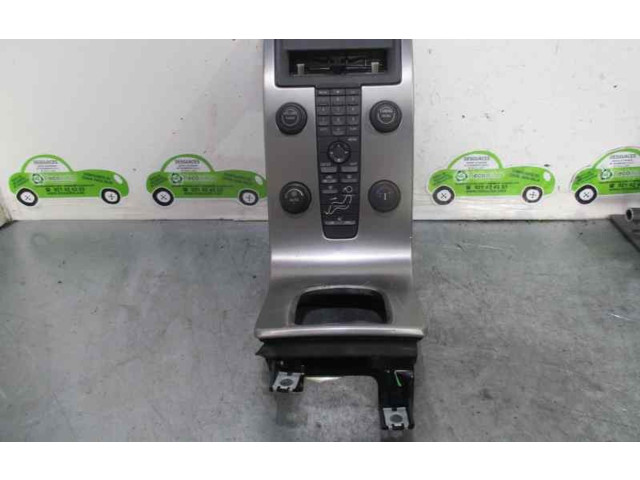 Блок управления климат-контролем 8650694, 1007388 Volvo S40