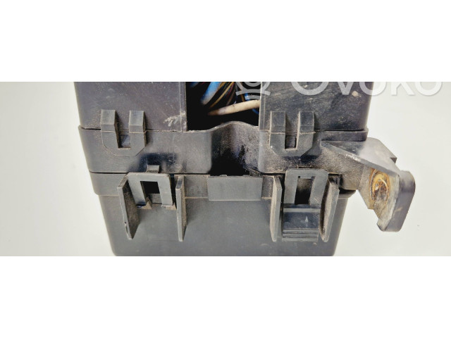 Pojistková skříňka 35256MK1 KIA Carnival 2002