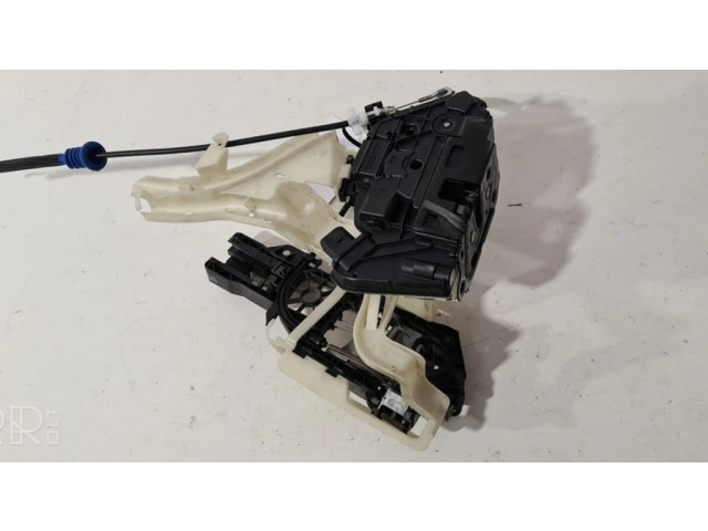 Передний замок