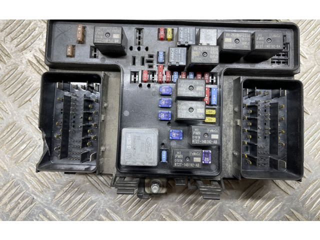 Блок предохранителей    Ford S-MAX    