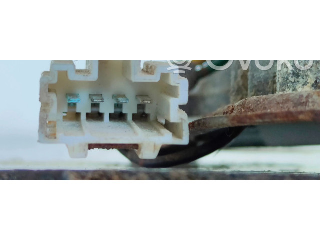 Моторчик заднего дворника 8492001931 Mitsubishi Montero