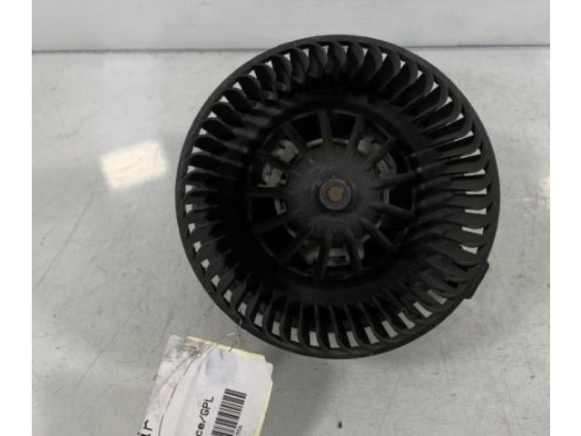 Вентилятор печки Dacia Sandero