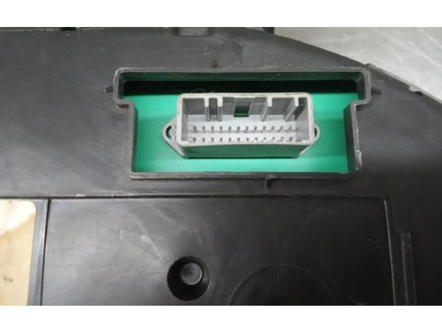 Панель приборов 8200761859M   Renault Clio III       