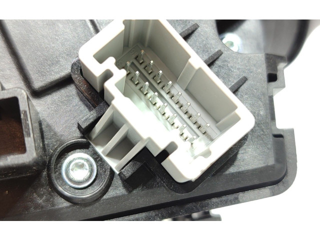 Полоса надувных подушек (кольцо srs) Renault Clio V  2019 -  года 255678675R--A, 255540638R--D      