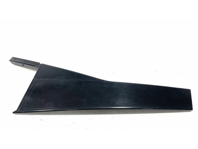 Другая деталь отделки задний дверей