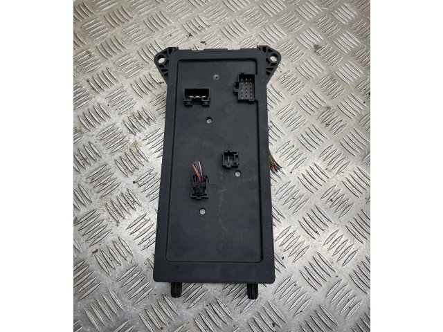 Блок предохранителей A9065450201, 501R11F00    Volkswagen Crafter   