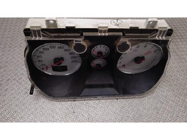 Панель приборов 769204170 Mitsubishi Outlander