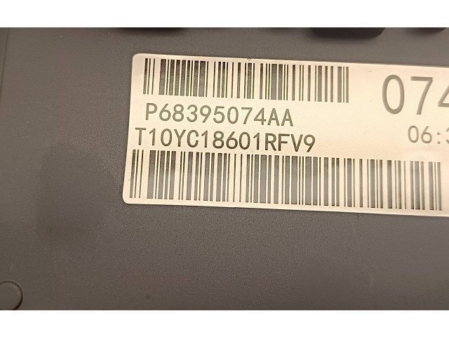 Блок управления редуктора коробки передач (раздатки) 68395074AA, 5150732AE Jeep Grand Cherokee