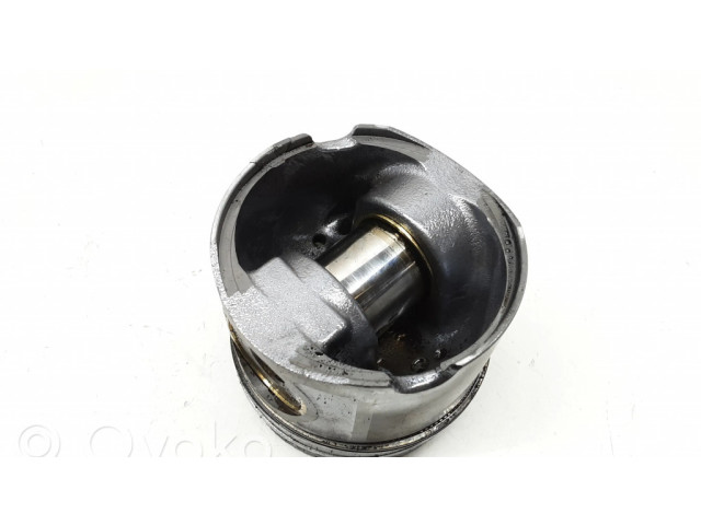 Поршень 306D2 BMW X5 E53 для дизельного двигателя 3.0