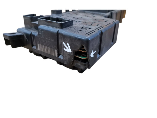 Блок предохранителей 9494207, 518323001 Volvo S80