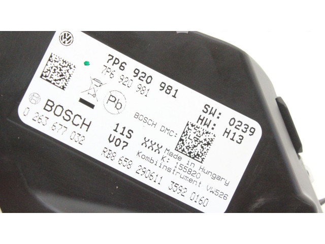 Přístrojová deska Volkswagen Touareg II 2011 7P6920981