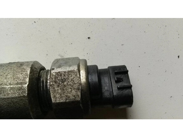 Датчик уровня горючего