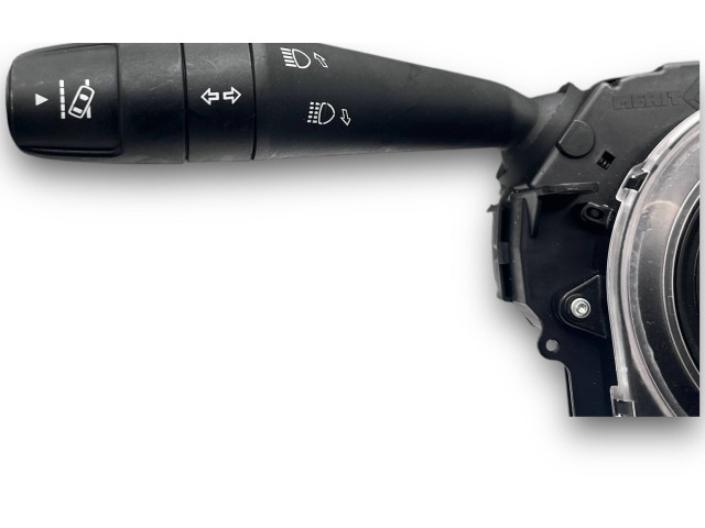 Pojistková skříňka Ручка поворотов/ фонарей 07357513010   Fiat 500X 2016