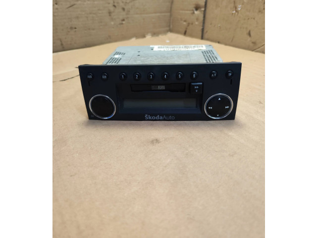 Радио/ проигрыватель CD/DVD / навигация 6Y0035152D, MS202A Skoda Fabia Mk1 (6Y)
